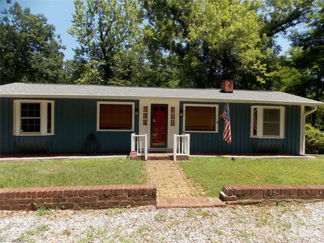 145 Hibriten Mountain Road, Lenoir, NC 28645