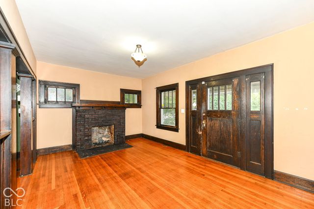 3745 Winthrop Avenue, Indianapolis, IN 46205