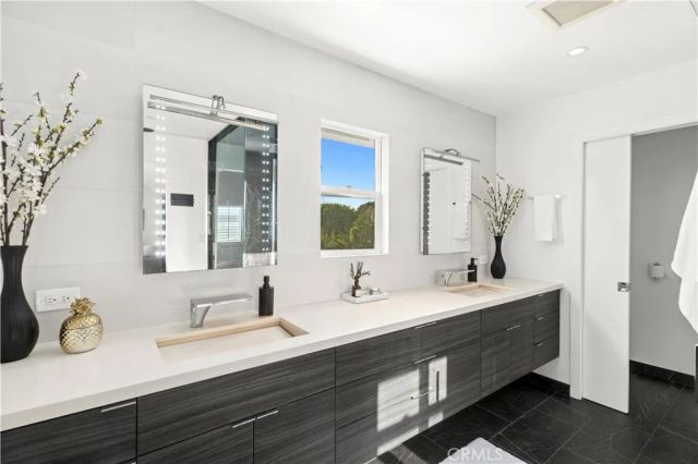 20191 Imperial Cove Lane, Huntington Beach, CA 92646