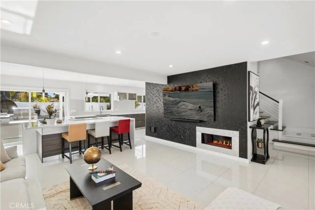 20191 Imperial Cove Lane, Huntington Beach, CA 92646