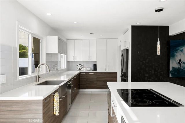 20191 Imperial Cove Lane, Huntington Beach, CA 92646