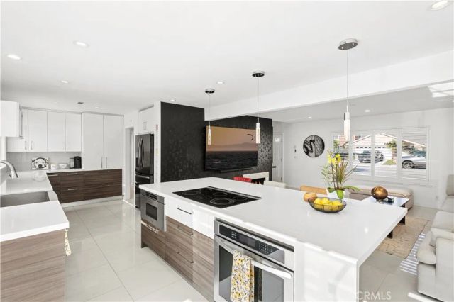 20191 Imperial Cove Lane, Huntington Beach, CA 92646