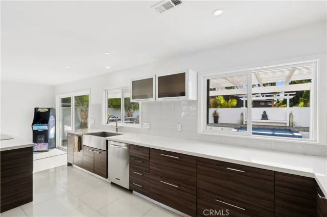 20191 Imperial Cove Lane, Huntington Beach, CA 92646