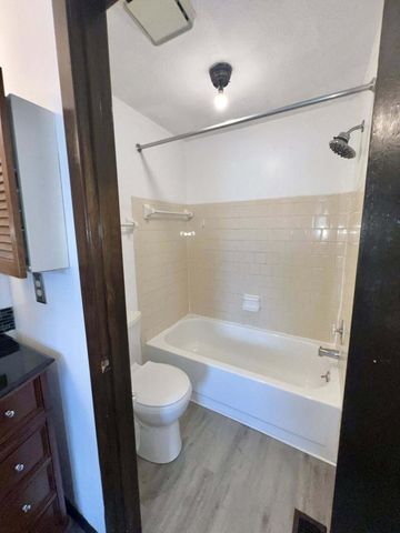 304-314 Cross Wind Drive, A, B, C, D, E, F, Westerville, OH 43081