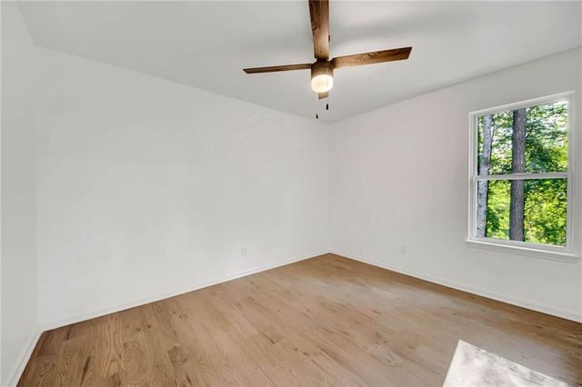 910 Forest Path, Stone Mountain, GA 30088