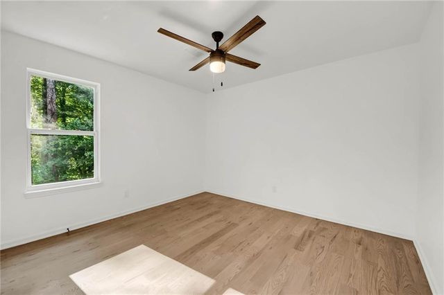 910 Forest Path, Stone Mountain, GA 30088