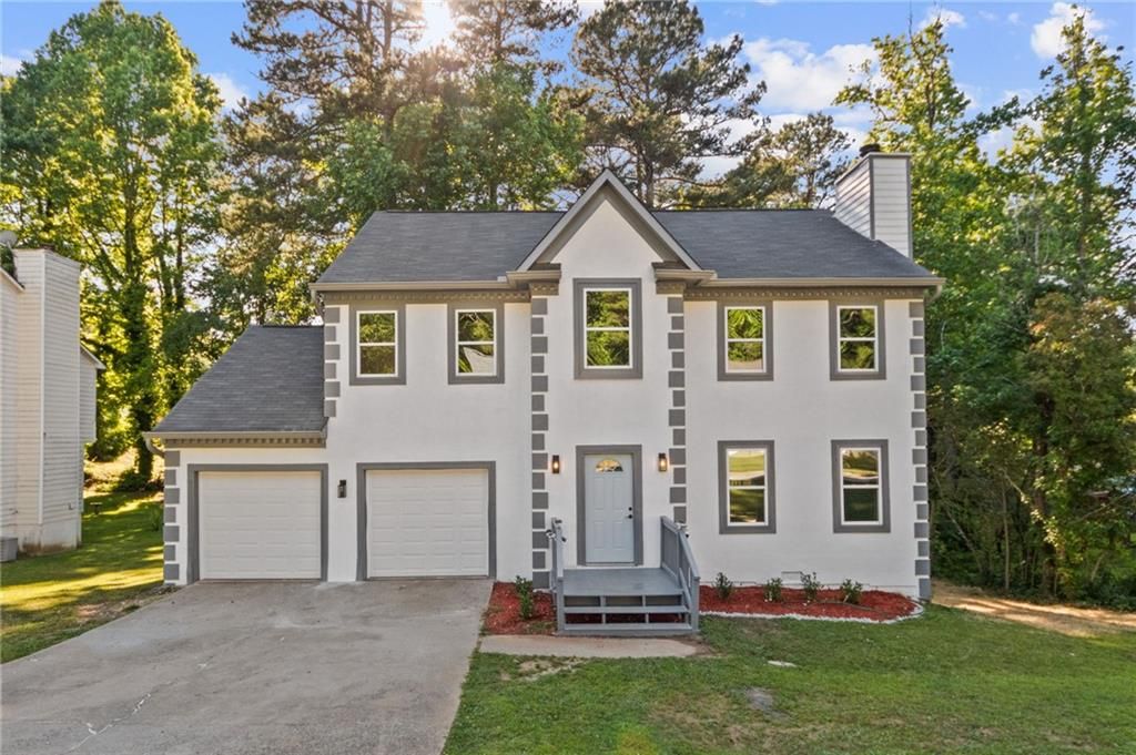 910 Forest Path, Stone Mountain, GA 30088