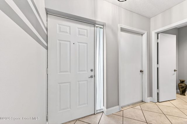 135 Escambia Lane 207, Cocoa Beach, FL 32931