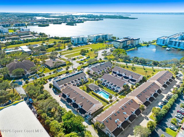 135 Escambia Lane 207, Cocoa Beach, FL 32931