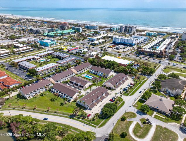 135 Escambia Lane 207, Cocoa Beach, FL 32931