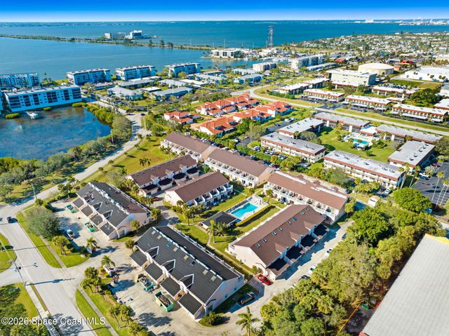 135 Escambia Lane 207, Cocoa Beach, FL 32931