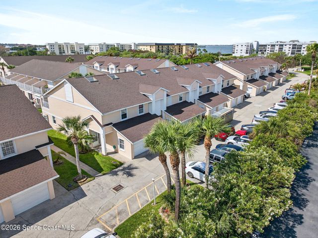 135 Escambia Lane 207, Cocoa Beach, FL 32931