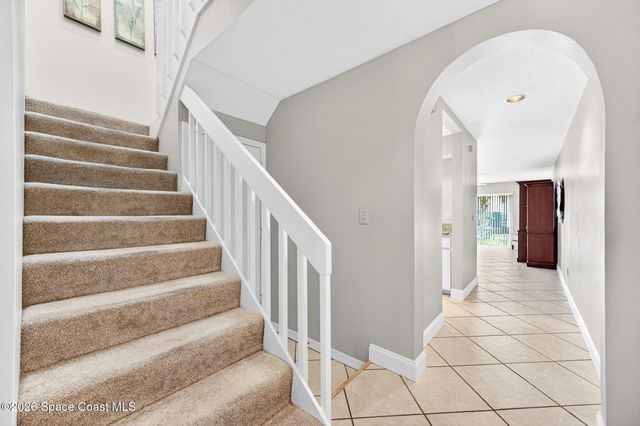135 Escambia Lane 207, Cocoa Beach, FL 32931