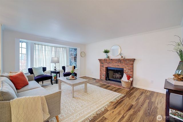 2010 8th Street Ct SW, Puyallup, WA 98371