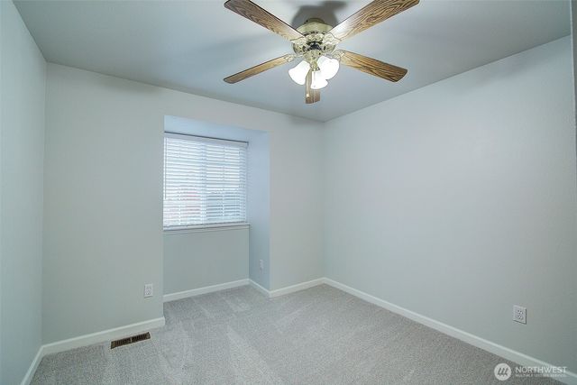 2010 8th Street Ct SW, Puyallup, WA 98371