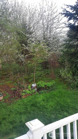 2010 8th Street Ct SW, Puyallup, WA 98371