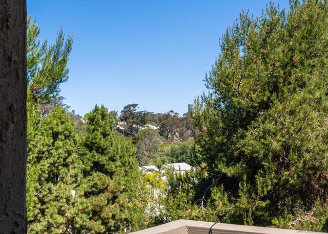 8524 Via Mallorca C, La Jolla, CA 92037