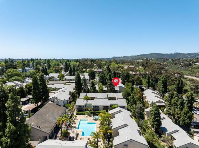 8524 Via Mallorca C, La Jolla, CA 92037