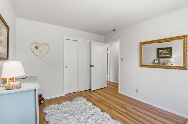 977 Pleasant Hill Road, Redwood City, CA 94061