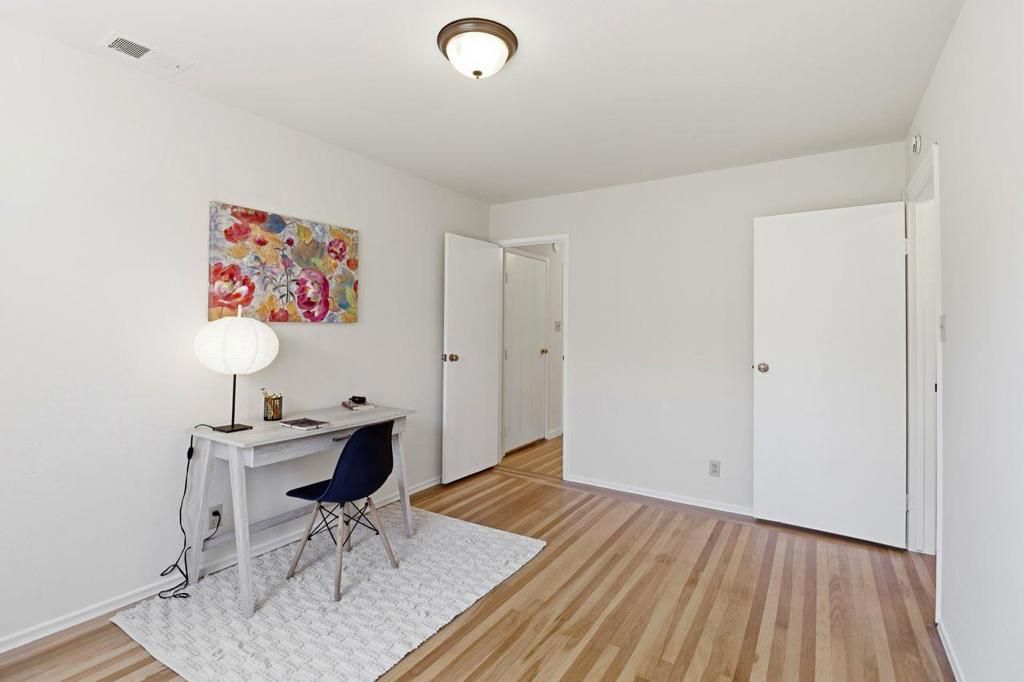 Image 23 of property listing at 977 Pleasant Hill Road, Redwood City, CA 94061