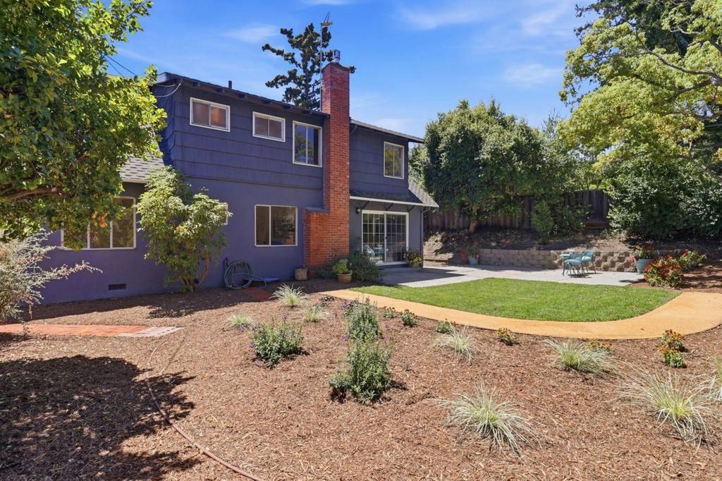 Image 42 of property listing at 977 Pleasant Hill Road, Redwood City, CA 94061