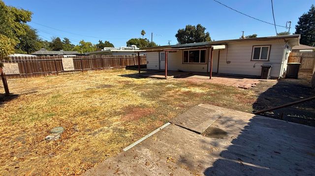 1703 Polk Way, Stockton, CA 95207