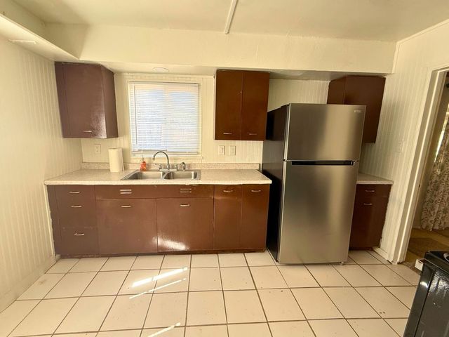 1703 Polk Way, Stockton, CA 95207