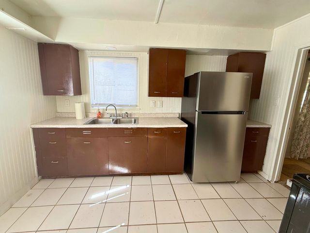 1703 Polk Way, Stockton, CA 95207