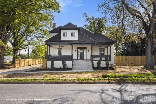 918 N New Hope Road, Gastonia, NC 28054