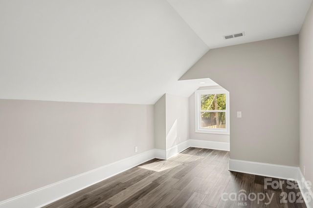 918 N New Hope Road, Gastonia, NC 28054