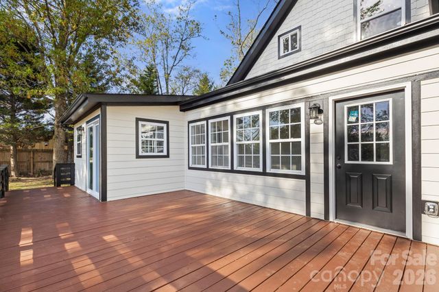 918 N New Hope Road, Gastonia, NC 28054