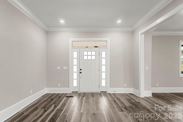 918 N New Hope Road, Gastonia, NC 28054