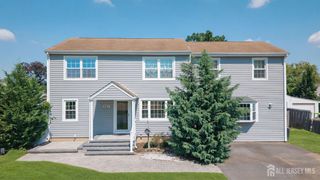 647 Cook Avenue, Middlesex, NJ 08846