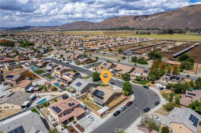 1662 Hayloft Place, San Jacinto, CA 92582