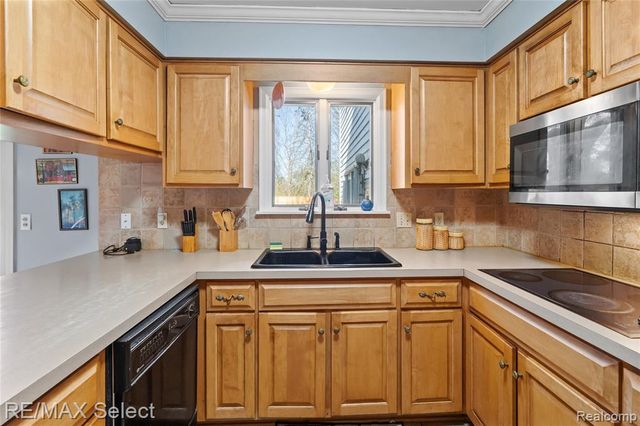 1490 Dyemeadow Lane, Flint, MI 48532