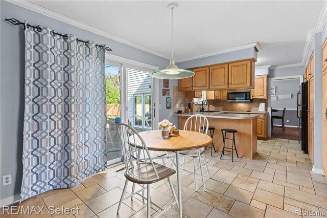 1490 Dyemeadow Lane, Flint, MI 48532
