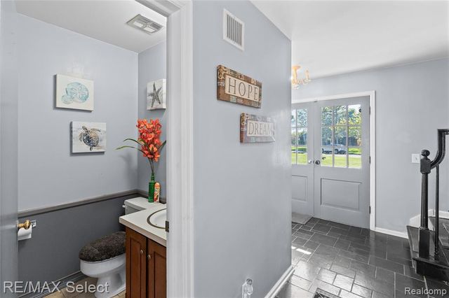 1490 Dyemeadow Lane, Flint, MI 48532