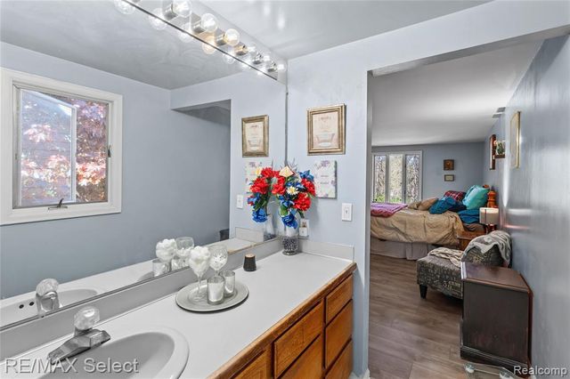 1490 Dyemeadow Lane, Flint, MI 48532