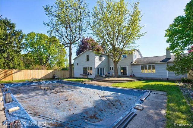 1490 Dyemeadow Lane, Flint, MI 48532