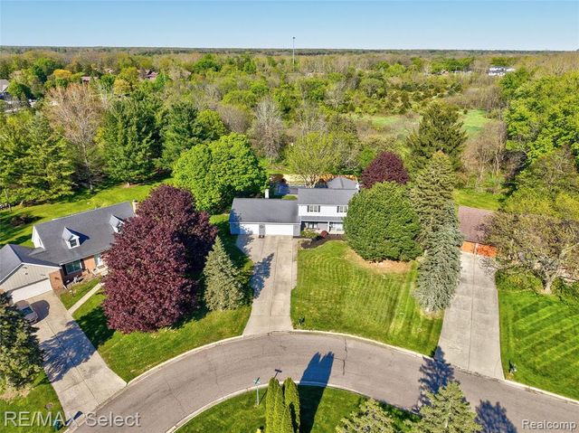 1490 Dyemeadow Lane, Flint, MI 48532