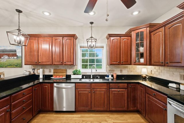 1092 Scenic Garden, Lawrenceburg, KY 40342