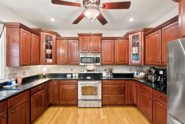 1092 Scenic Garden, Lawrenceburg, KY 40342
