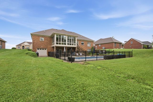 1092 Scenic Garden, Lawrenceburg, KY 40342