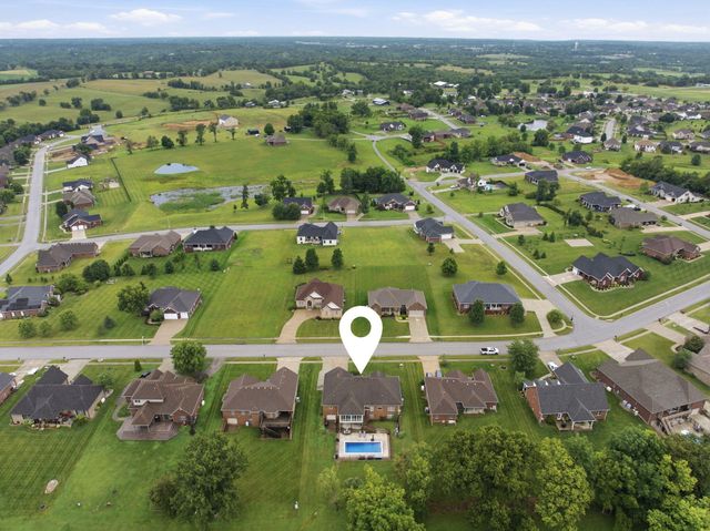 1092 Scenic Garden, Lawrenceburg, KY 40342