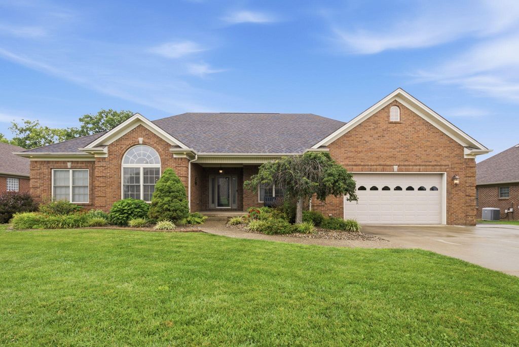 1092 Scenic Garden, Lawrenceburg, KY 40342