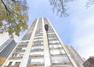 70 W Burton Place 306F, Chicago, IL 60610