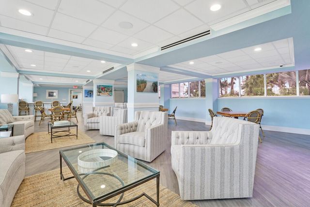 2505 S Ocean Boulevard 601, Palm Beach, FL 33480