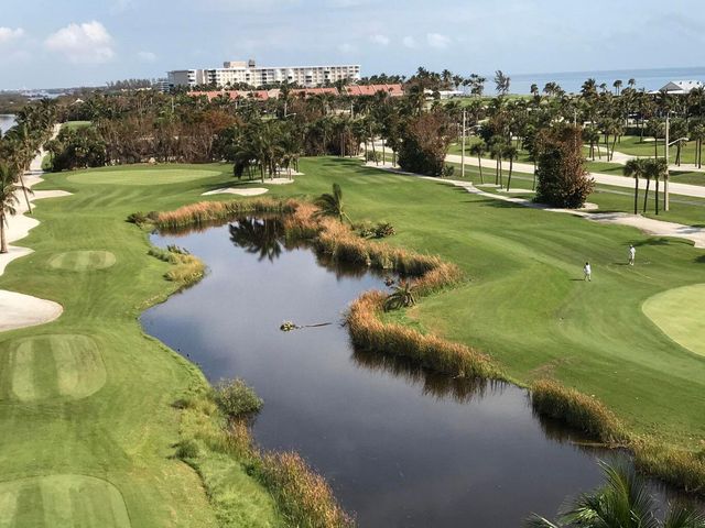 2505 S Ocean Boulevard 601, Palm Beach, FL 33480