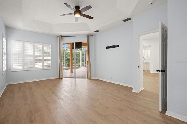 18115 REGENTS SQUARE DRIVE, Tampa, FL 33647
