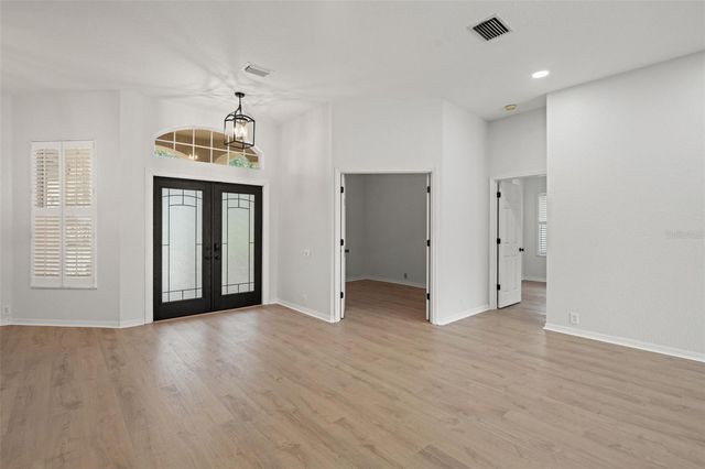 18115 REGENTS SQUARE DRIVE, Tampa, FL 33647